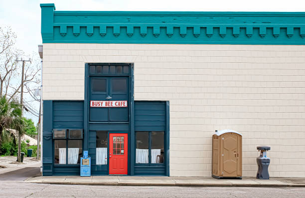 Best Portable restroom trailer rental  in Moodys, OK
